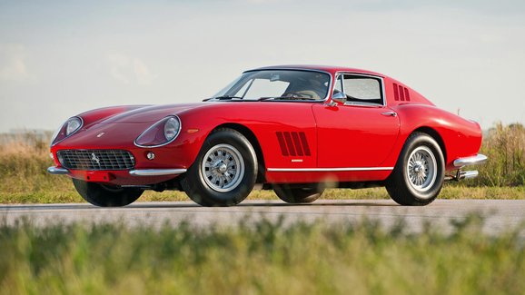 Královna krásy ze šedesátek: Legendární Ferrari 275 GTB oslavuje 60 let