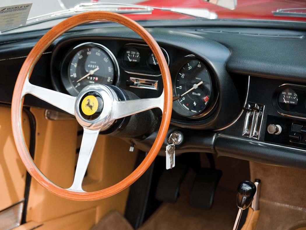 Ferrari 275 GTB/4S NART Spider