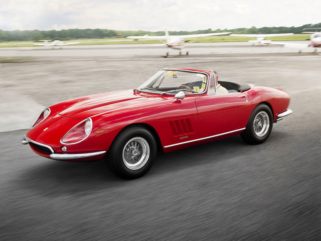 Ferrari 275 GTB/4S NART Spider