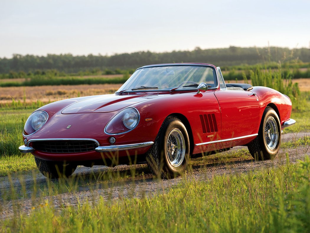 Ferrari 275 GTB/4S NART Spider