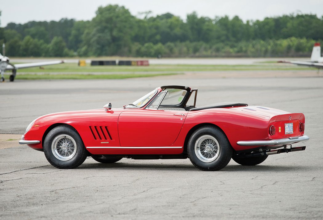 Ferrari 275 GTB/4S NART Spider