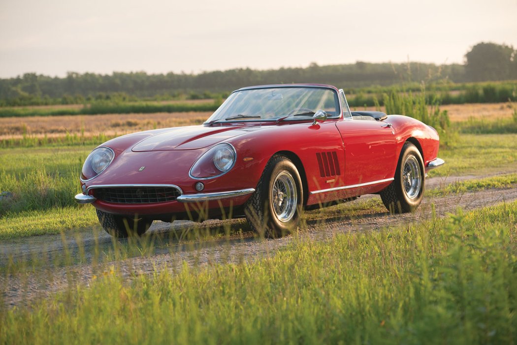 Ferrari 275 GTB/4 Spyder (1967)