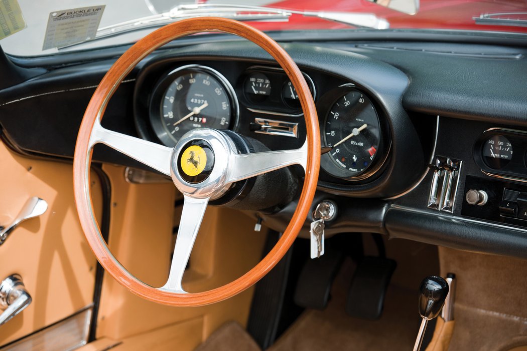 Ferrari 275 GTB/4 Spyder (1967)
