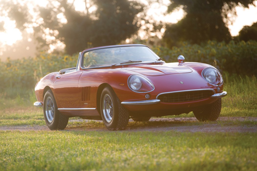 Ferrari 275 GTB/4 Spyder (1967)