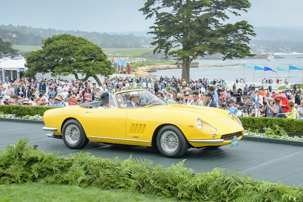 Ferrari 275 GTS 4 Scaglietti NART Spyder (1967)