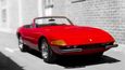 Ferrari 365 GTB/4 Daytona Spider z roku 1972. Vzniklo 121 kusů, tohle je 66. v pořadí.