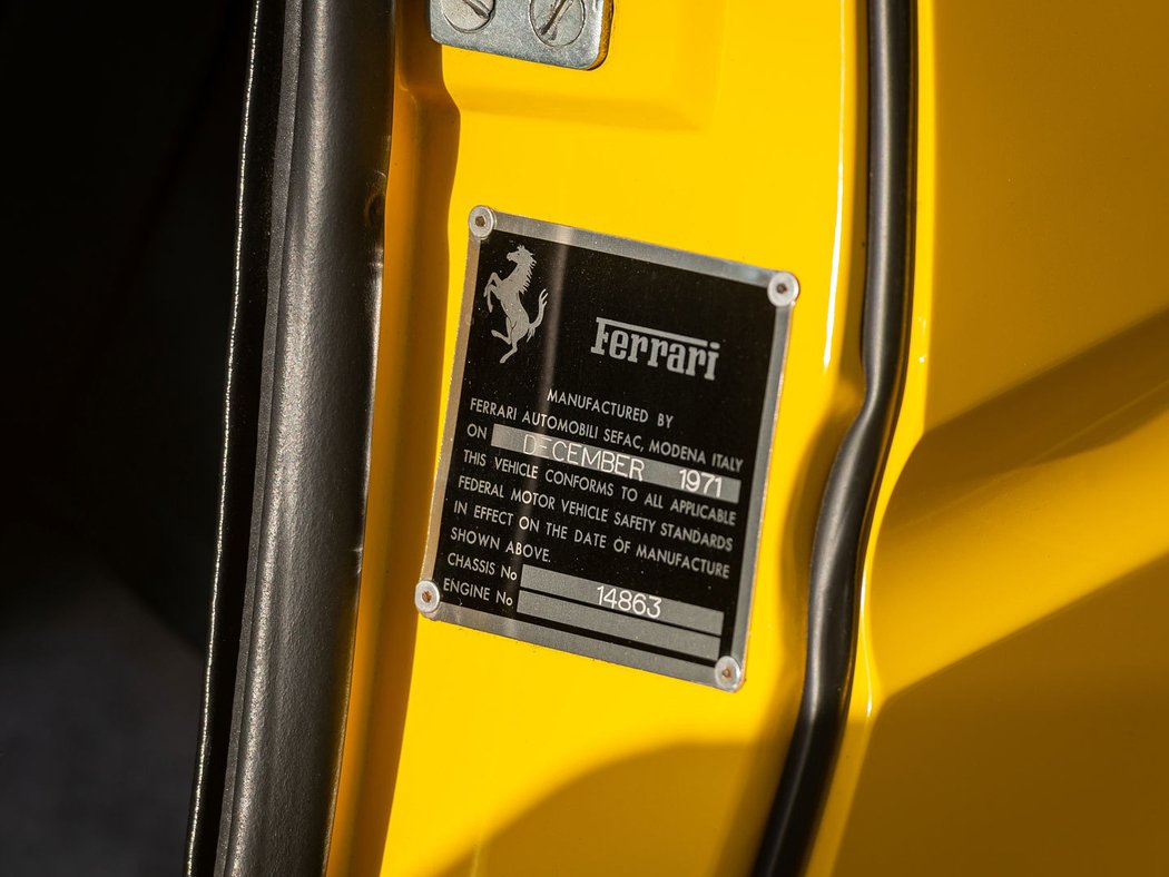 Ferrari 365 GTS/4 Daytona Spider by Scaglietti (1971)