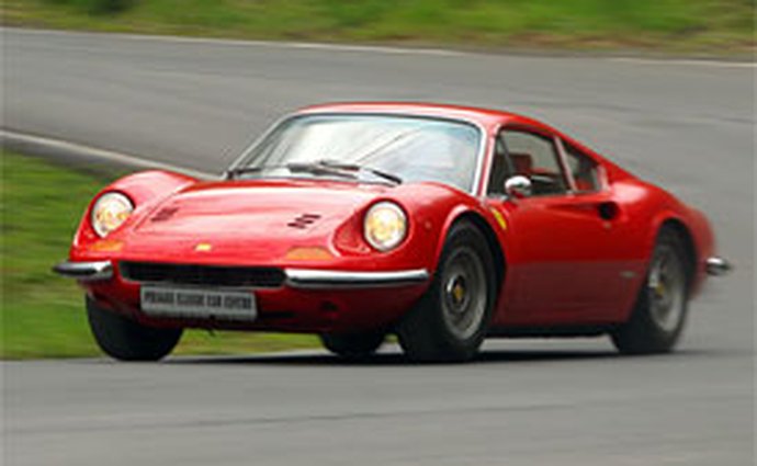 Test Ferrari Dino 246 GT na Veteran.auto.cz