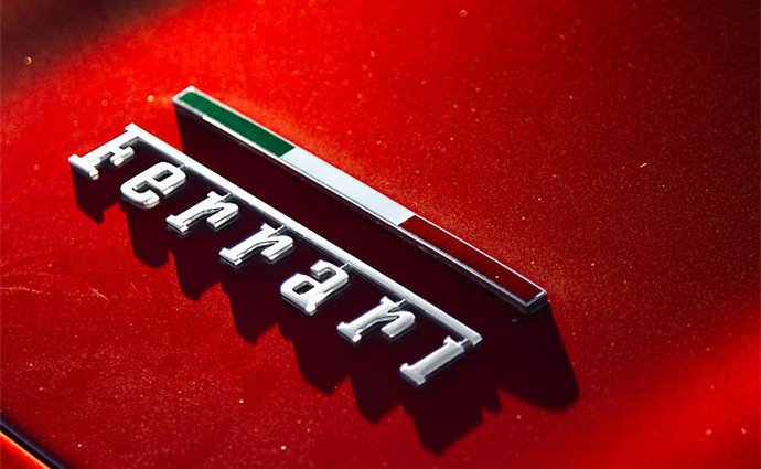 Vstup Ferrari na burzu by mohl vynést téměř 900 milionů dolarů