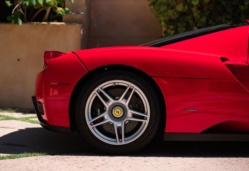 Ferrari Enzo