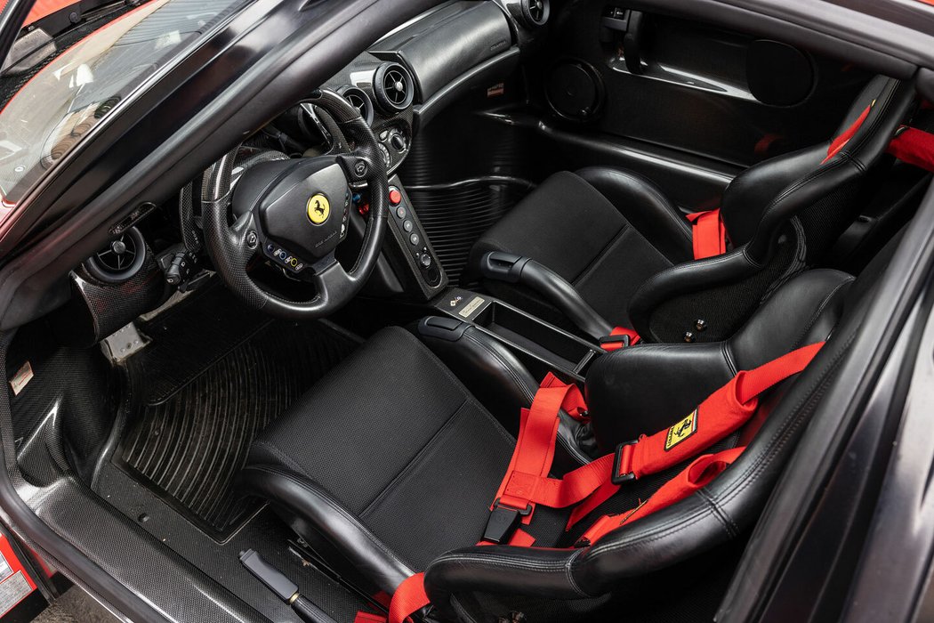 Ferrari Enzo (2003)