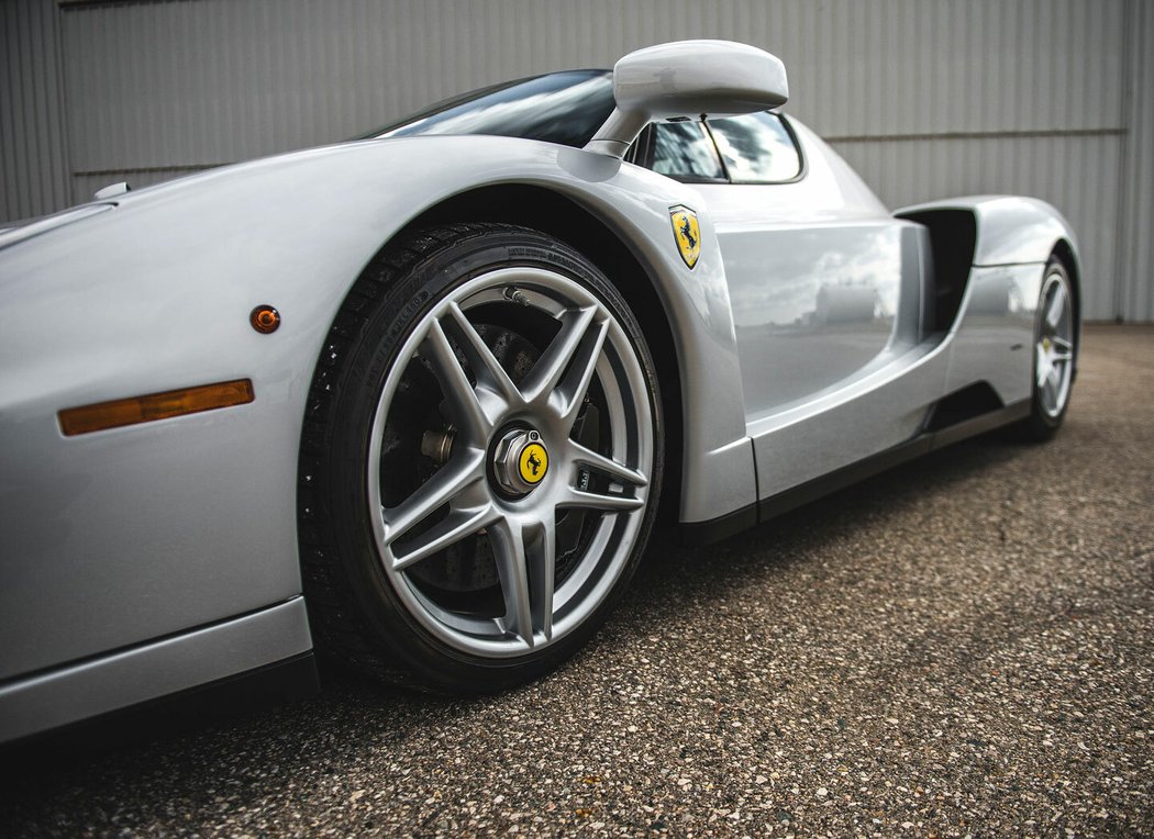 Ferrari Enzo (2003)