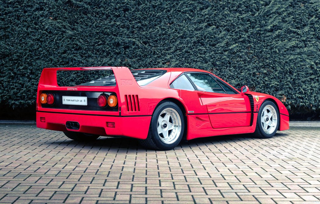 Ferrari F40 (1990)