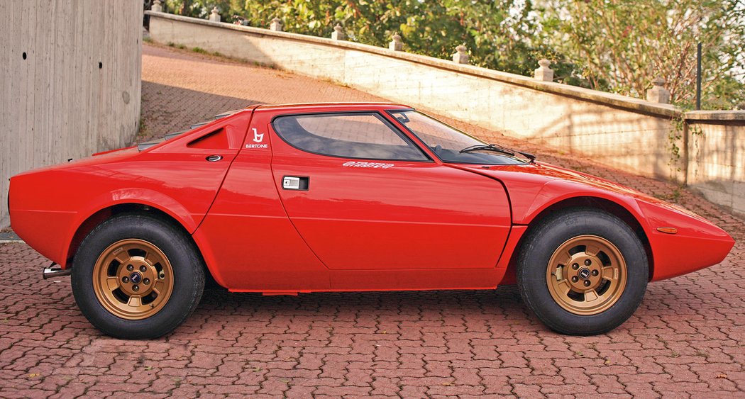 Lancia Stratos HF