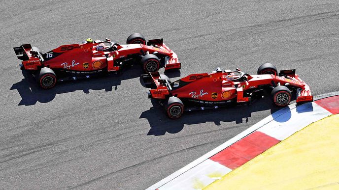 Problémy Ferrari Problémy Ferrari