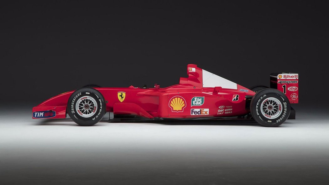 Ferrari F2001 Michaela Schumachera jde do aukce