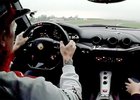 Video: Kimi Räikkönen předvádí úžasnou jízdu s Ferrari F12berlinetta na okruhu Fiorano
