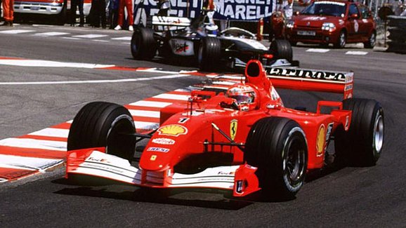 Ferrari F2001 Michaela Schumachera jde do aukce. Přijde na 89 milionů
