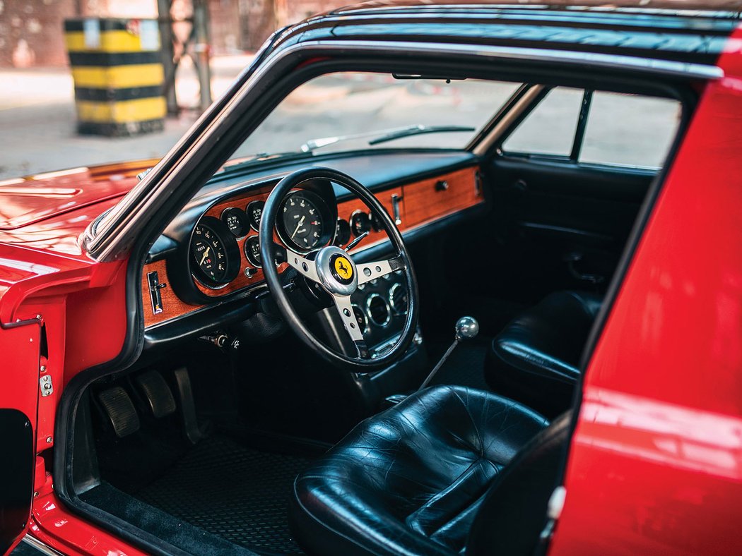 1967 Ferrari 330 GTC Zagato