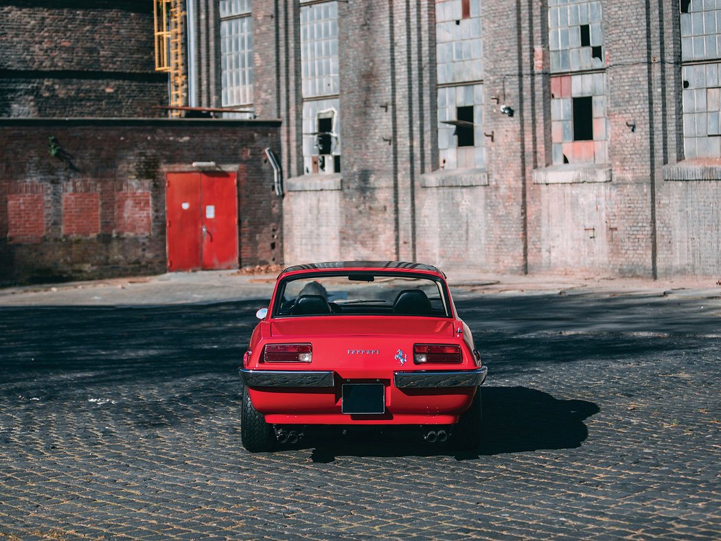 1967 Ferrari 330 GTC Zagato