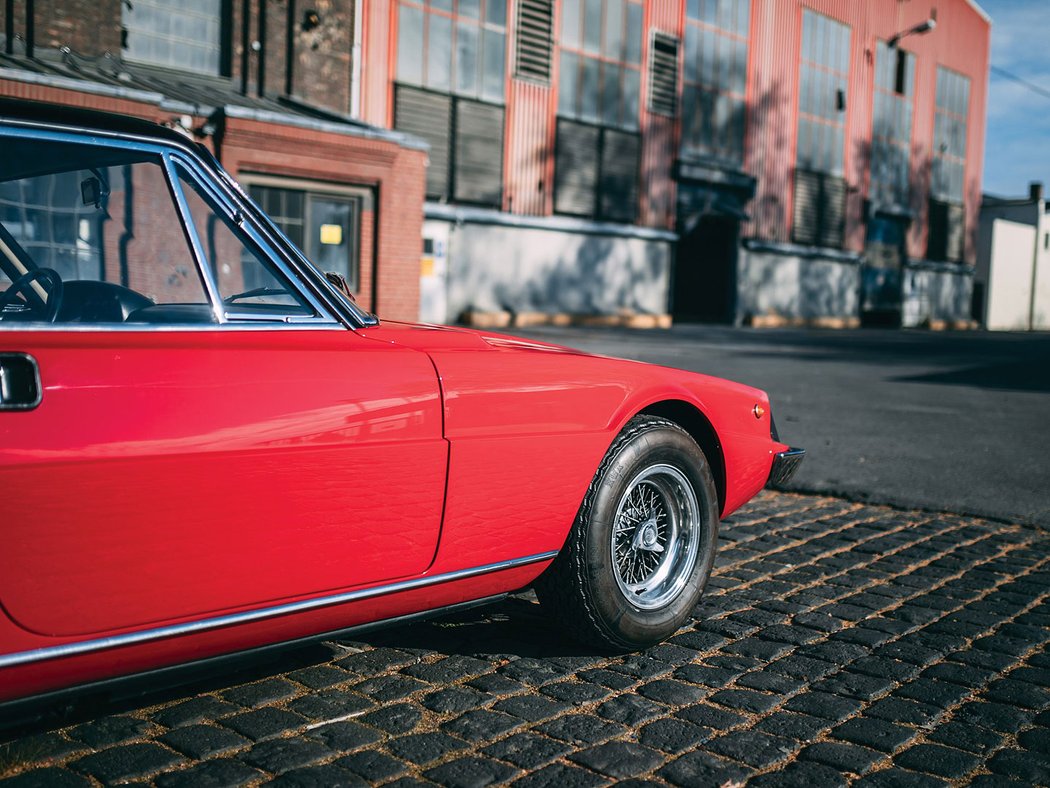 1967 Ferrari 330 GTC Zagato