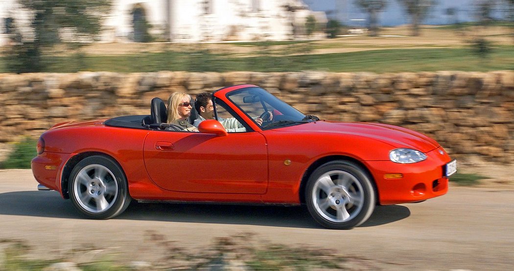 Mazda MX-5 (2003)