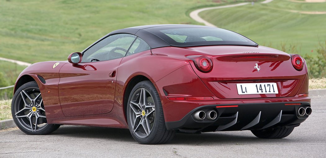 Ferrari California T