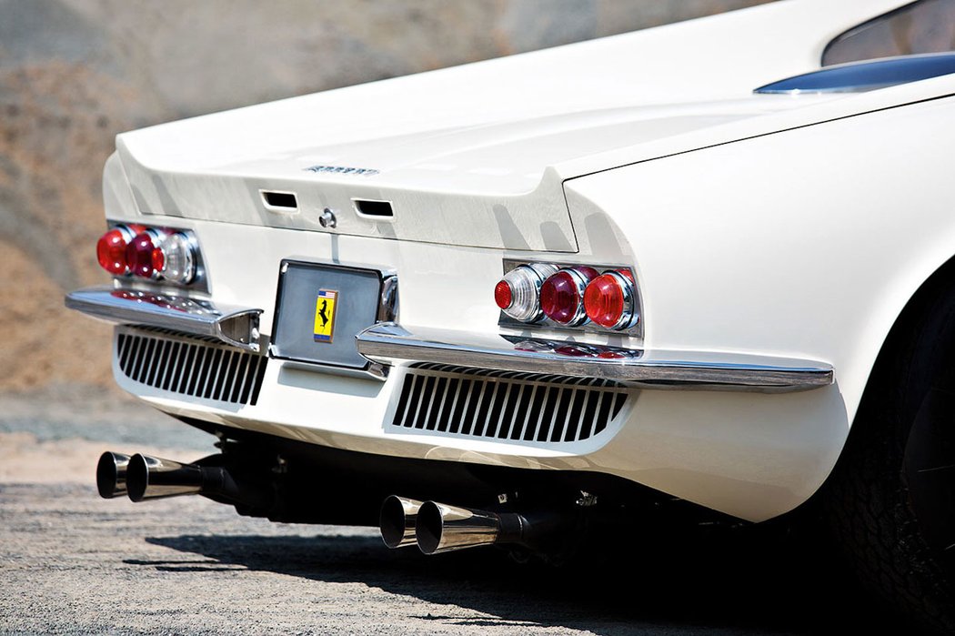 Ferrari 365