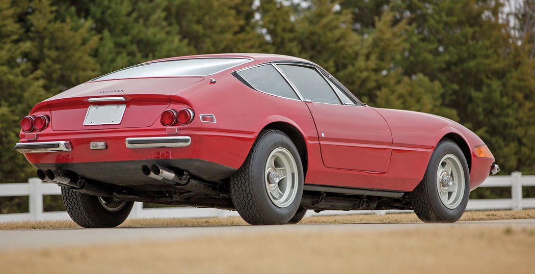 Ferrari 365