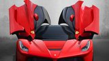 Nové Ferrari za 25 milionů korun má integrovaný  iPad Mini, i další vozy automobilky ho budou mít