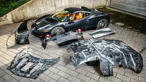 Unikátní prototyp LaFerrari míří do aukce, včetně maskování