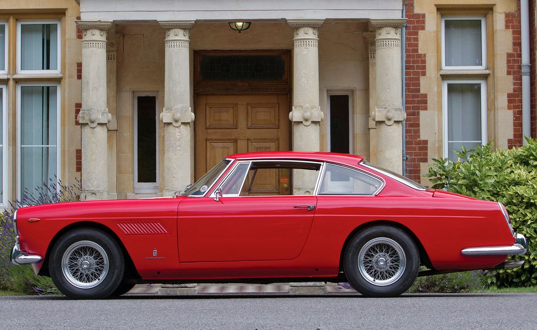 Ferrari 250 GT 2+2