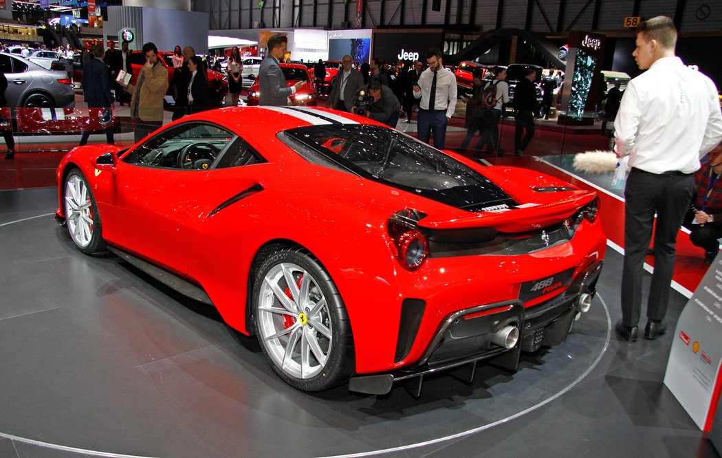 Ferrari 488 Pista