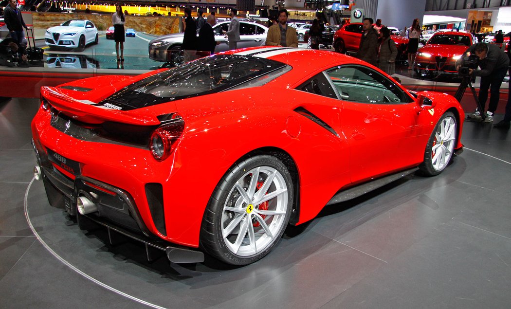 Ferrari 488 Pista