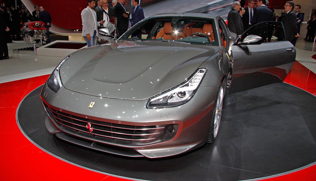 ferrari novemodely premioveznacky kupe