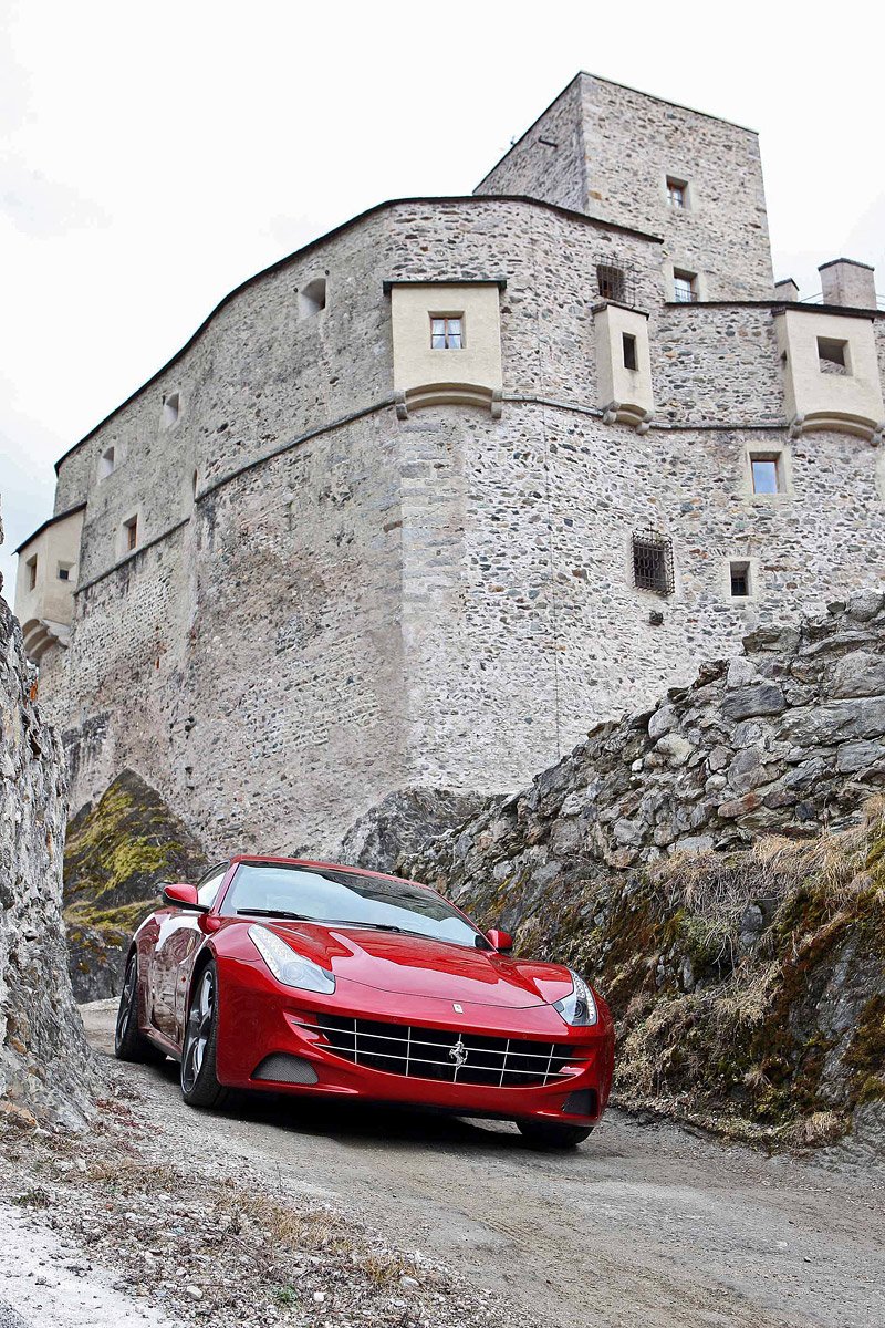 Ferrari FF