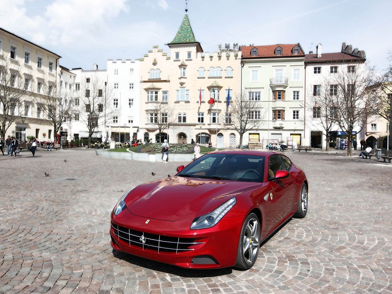 Ferrari FF