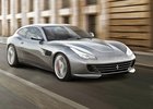 Ferrari GTC4Lusso T je auto do města. Díky přeplňovanému osmiválci