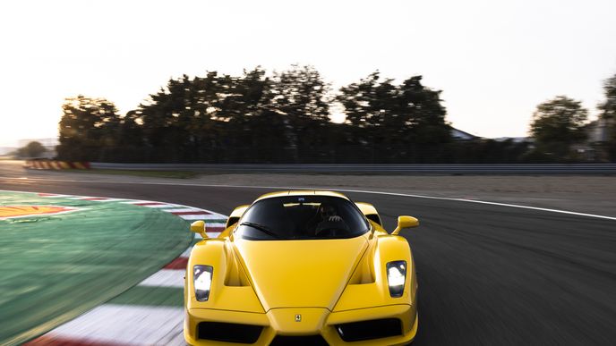 Ferrari Enzo Ferrari Enzo