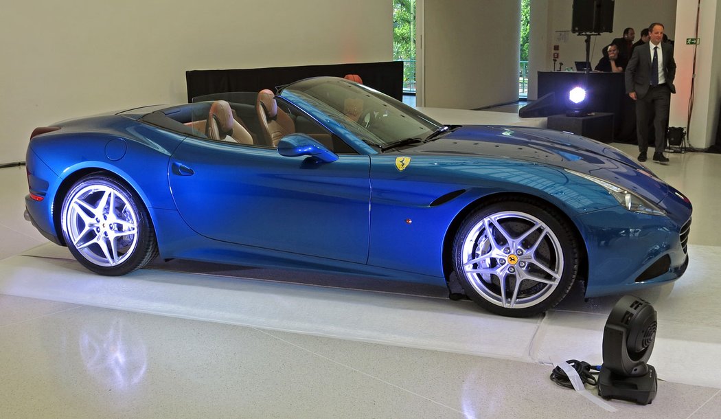 Ferrari California