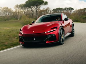 Za volantem Ferrari Purosangue Handling Speciale: SUV skutečně do zatáček
