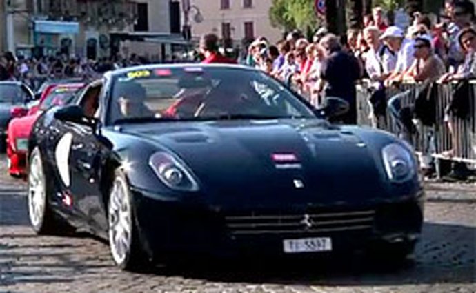 Video: Ferrari na Mille Miglia