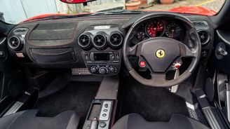 Ferrari Scuderia Spider 16M Ferrari Scuderia Spider 16M