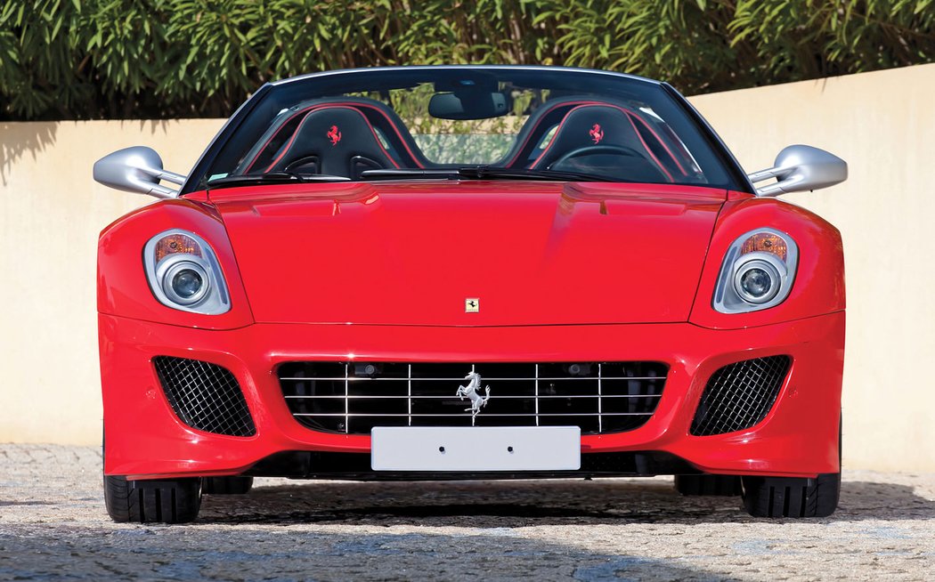 Ferrari SA Aperta (2010)