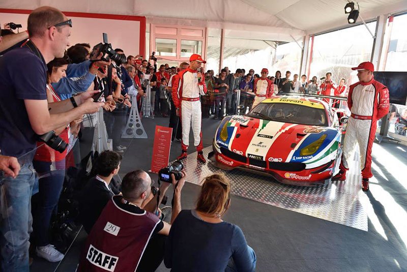 Ferrari 488 GTE a GT3