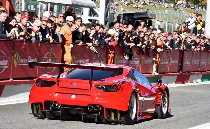 Ferrari 488 GTE a GT3