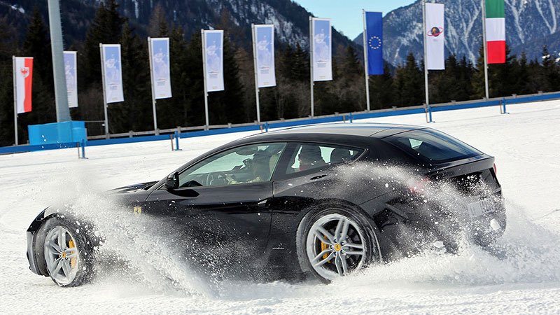 Ferrari FF/GTC4 Lusso