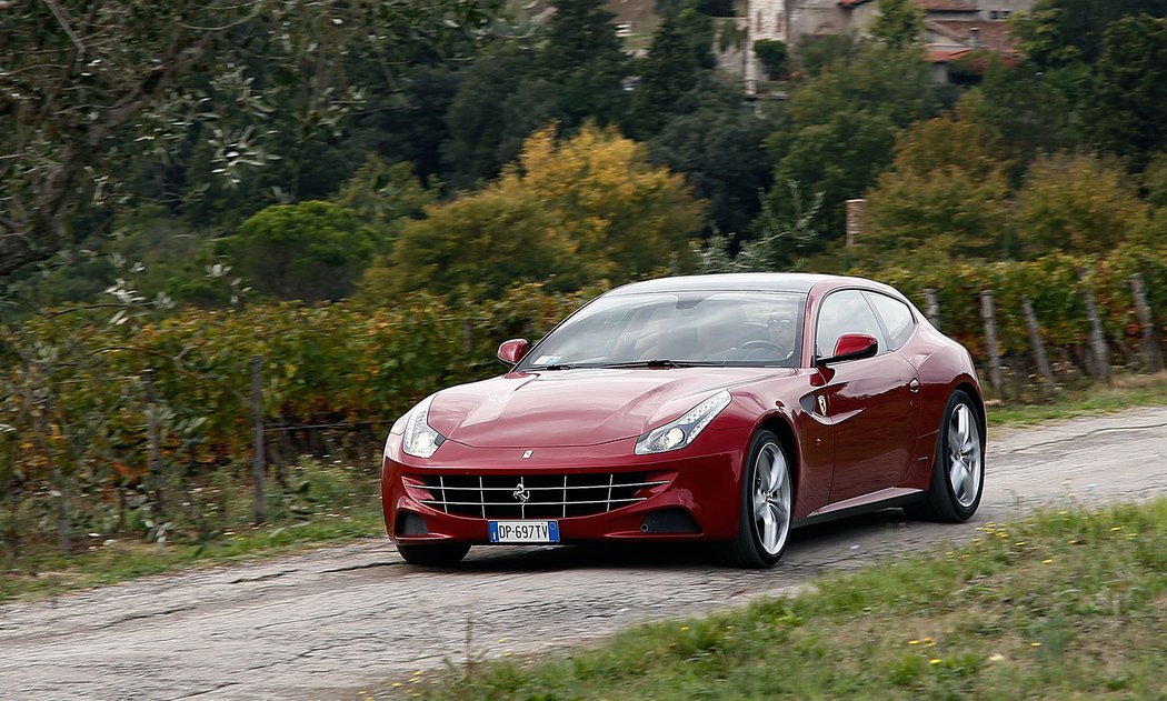 Ferrari FF/GTC4 Lusso