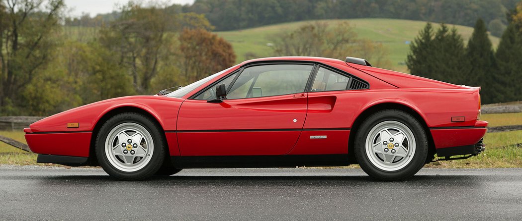 Ferrari 328 GTB/GTS (1985-1989)