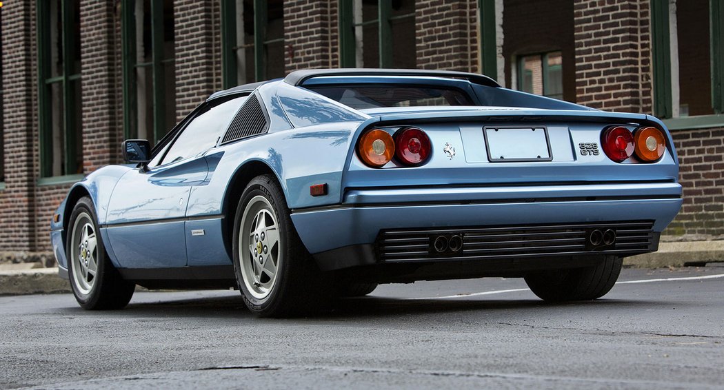 Ferrari 328 GTB/GTS (1985-1989)